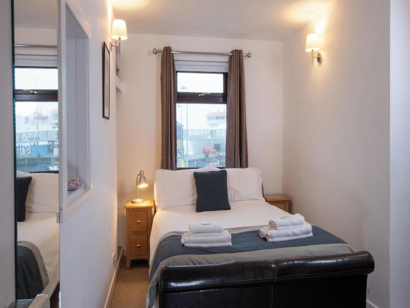 Ferry Inn Stromness image