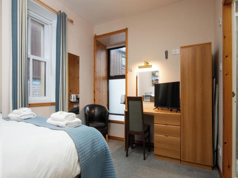Ferry Inn Stromness image