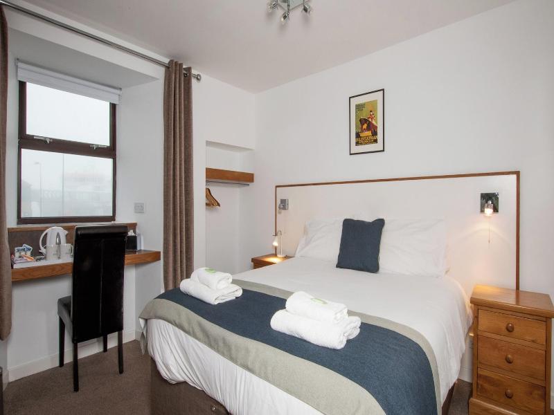 Ferry Inn Stromness image