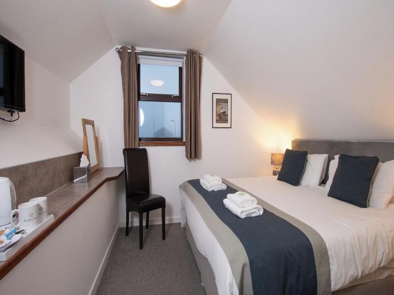 Ferry Inn Stromness image