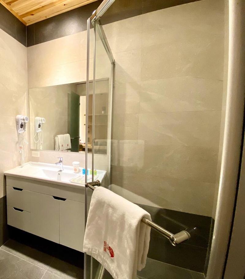 Redbean Homesaty image