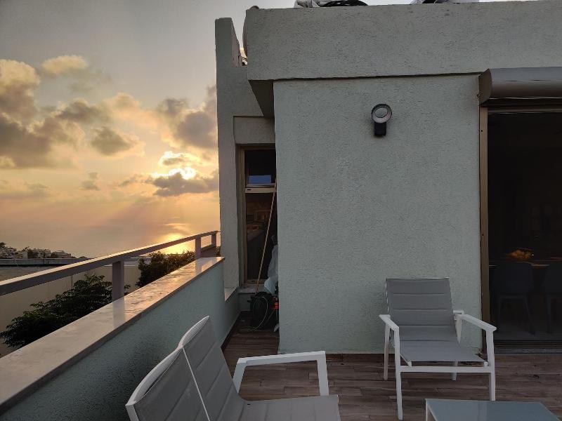 Luxury Suites By Notaly Ariel image