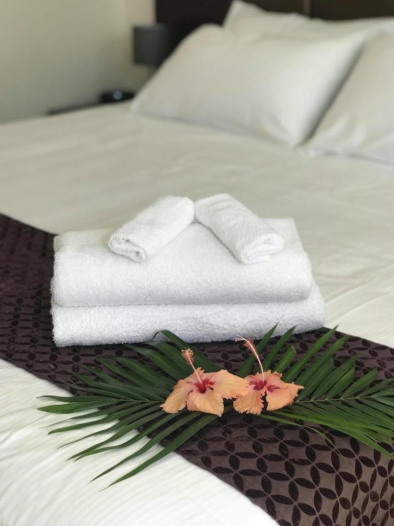 The White House Hotel Samoa image