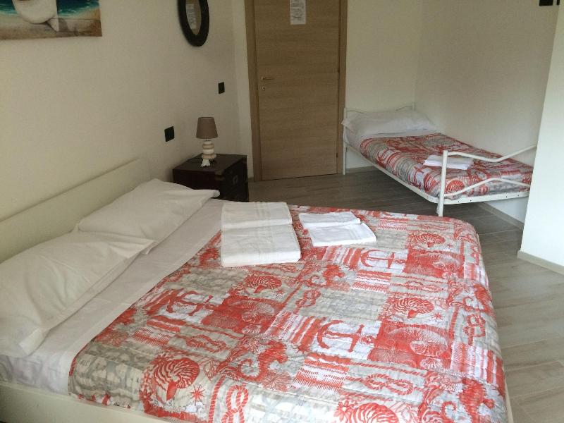Guest House Berzefi image