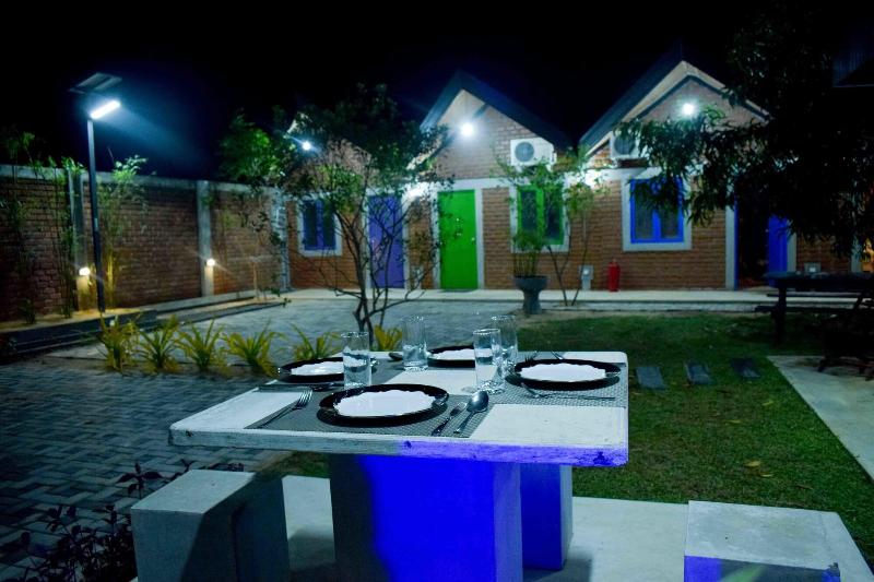 Laana Villa image