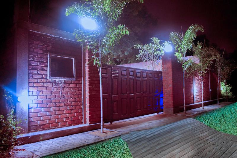 Laana Villa image