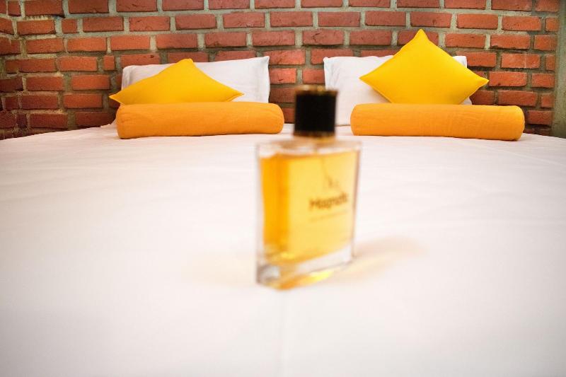Laana Villa image