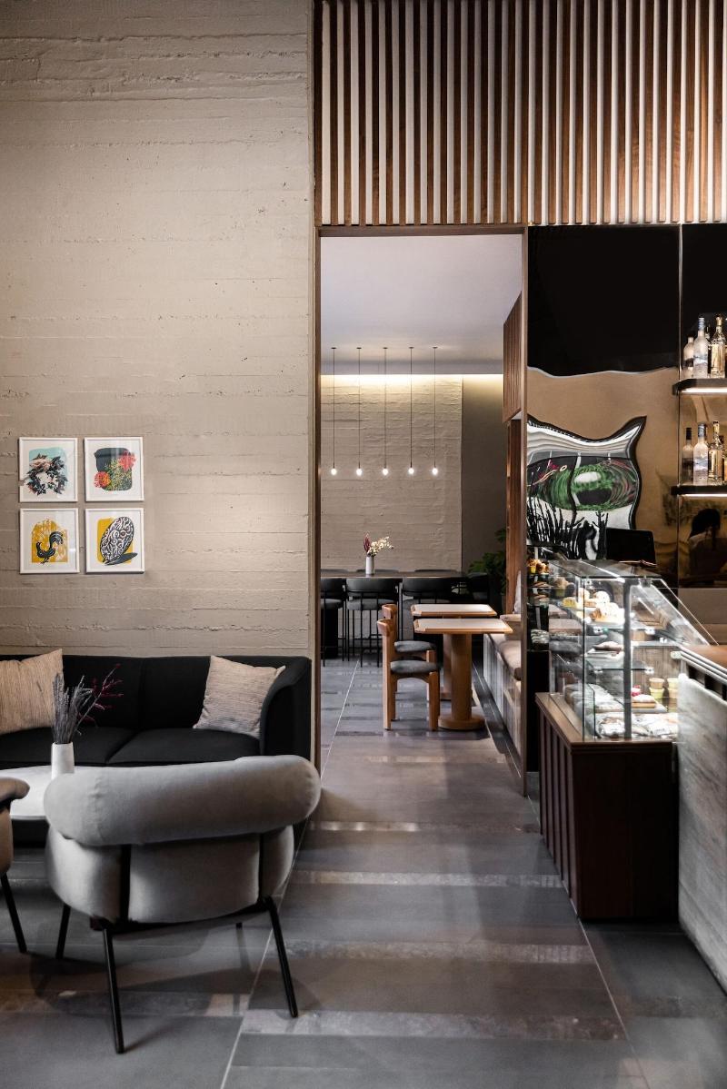 Zur Studios Suites image