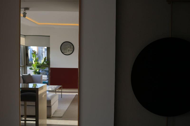 Zur Studios Suites image