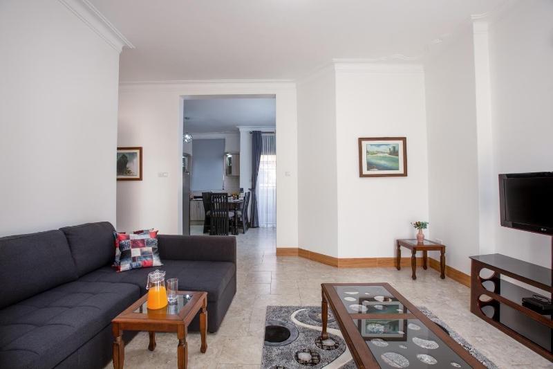 Caran Hotel Apartments image