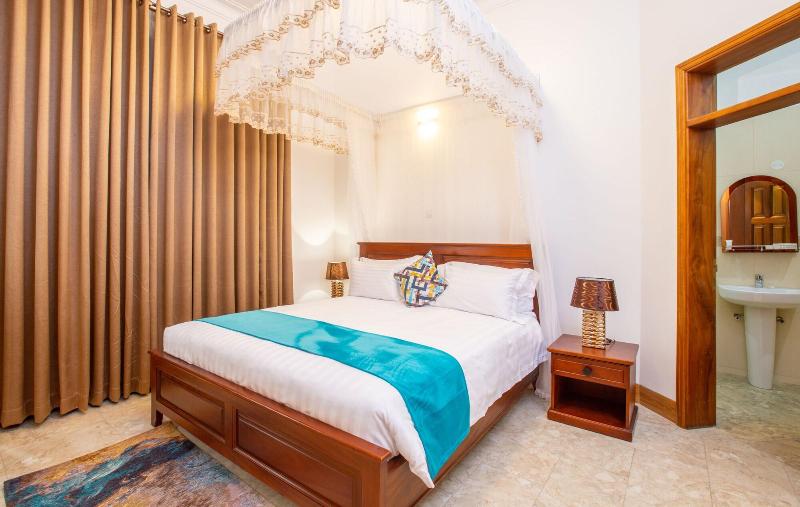 Caran Hotel Apartments image