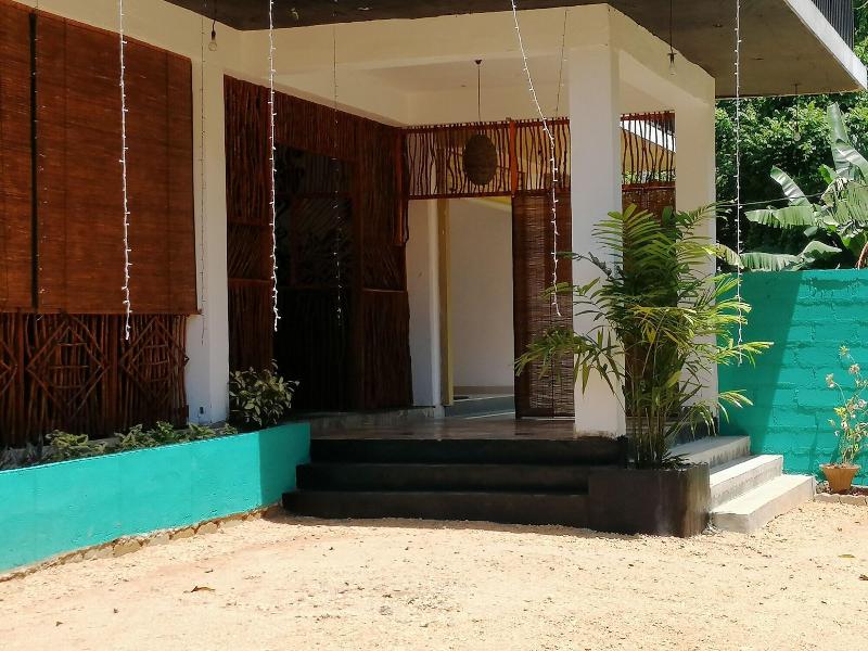 Macnara Traveller S Inn image