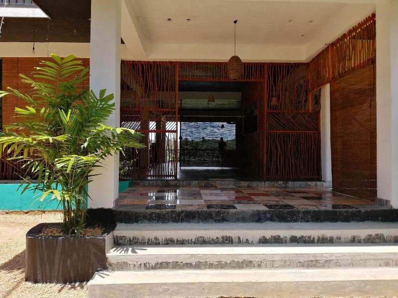 Macnara Traveller S Inn image