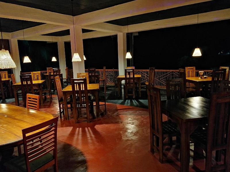 Macnara Traveller S Inn image