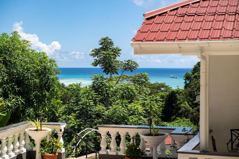 Jane S Serenity Guest House image