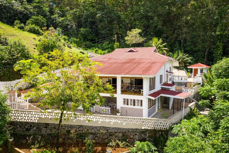 Jane S Serenity Guest House image