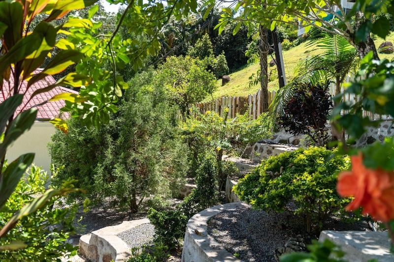 Jane S Serenity Guest House image