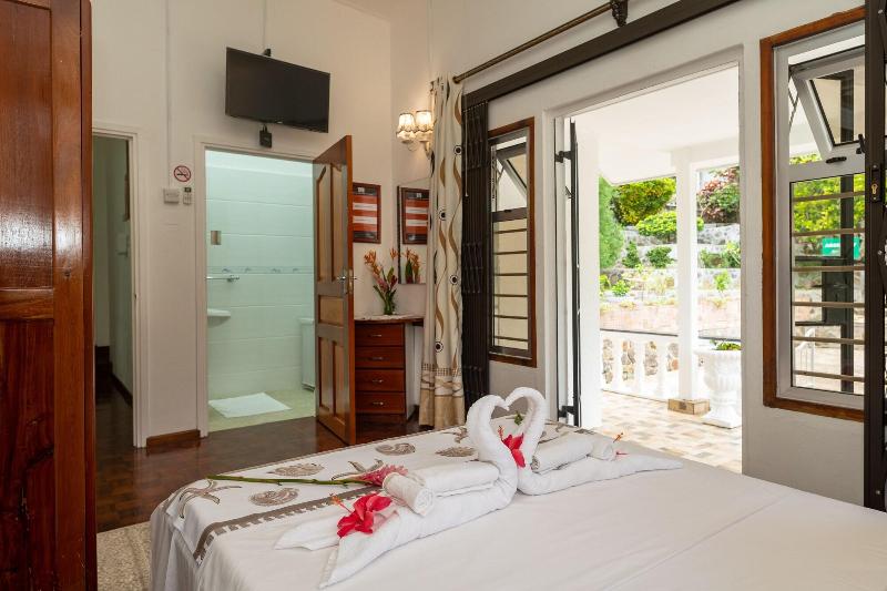 Jane S Serenity Guest House image