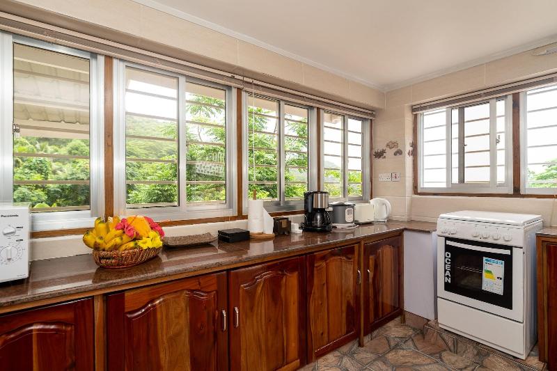 Jane S Serenity Guest House image