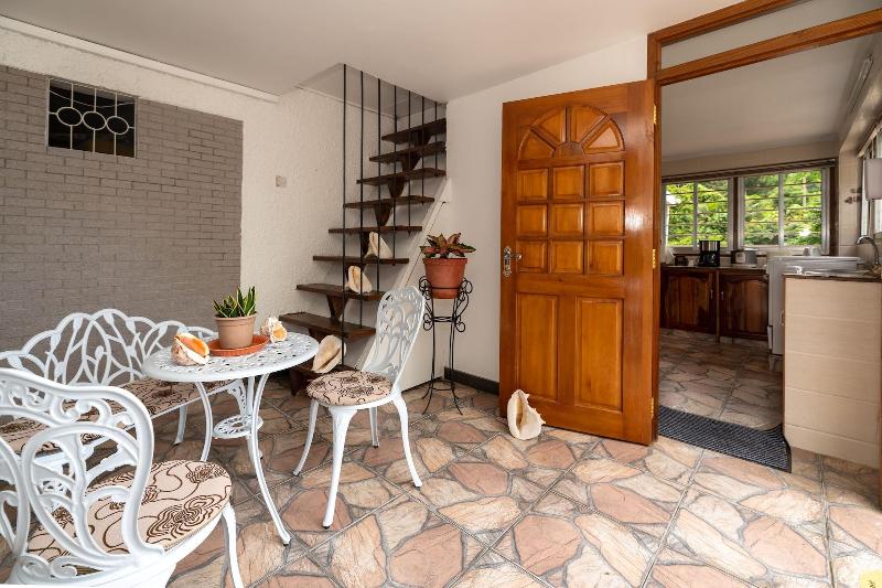 Jane S Serenity Guest House image