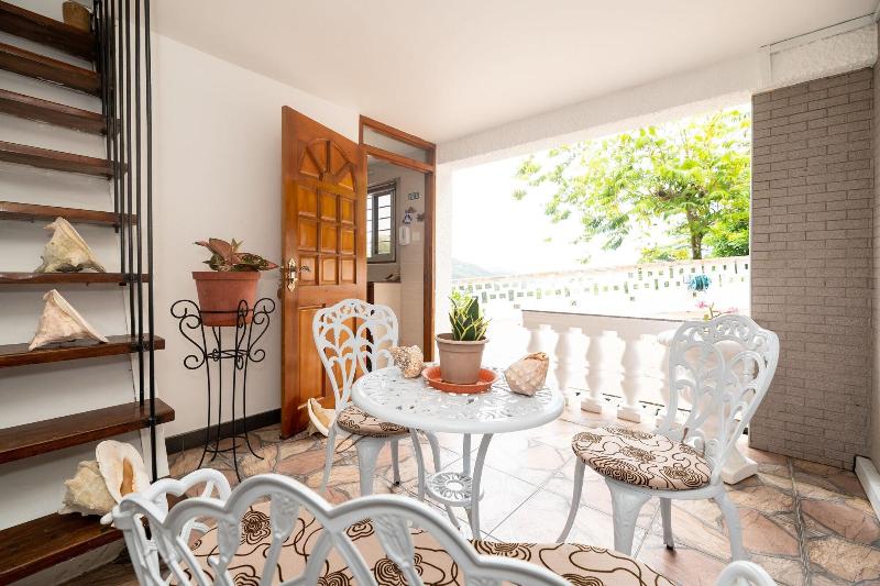 Jane S Serenity Guest House image