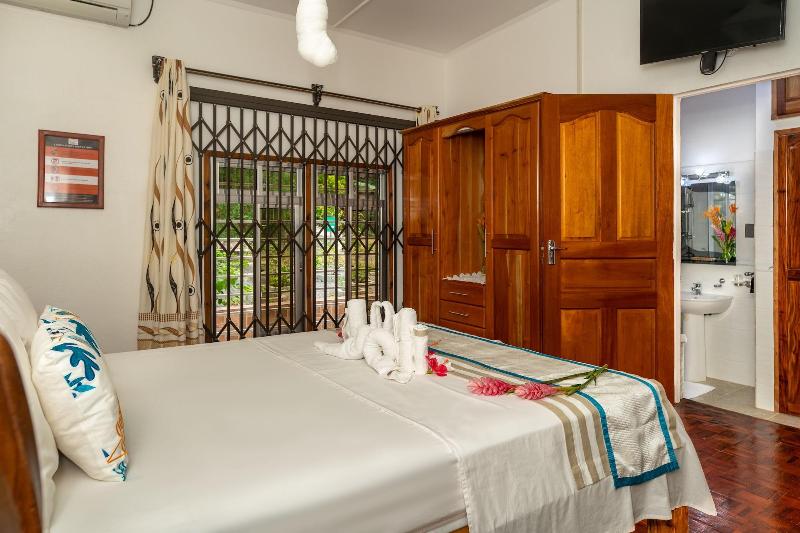 Jane S Serenity Guest House image