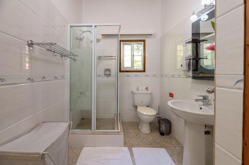 Jane S Serenity Guest House image