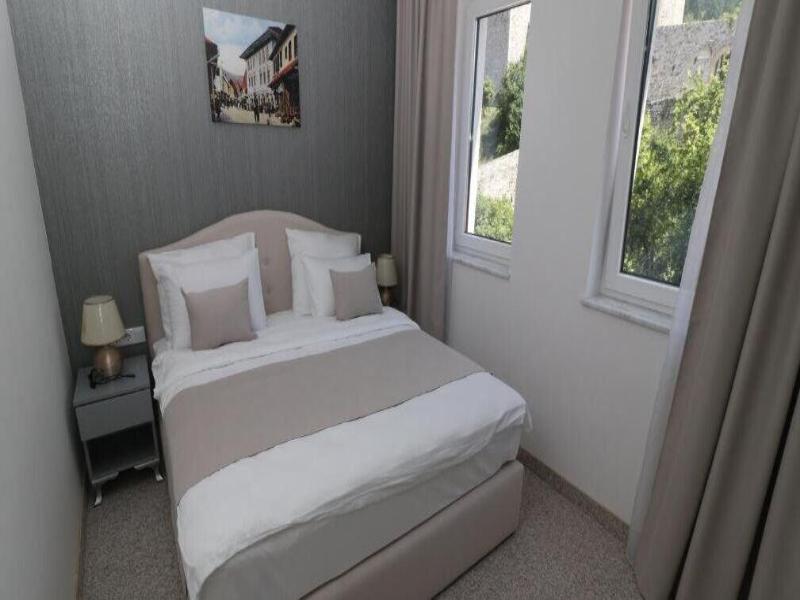 Hotel Vezir Palace image