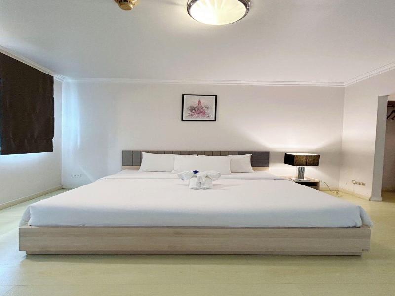 Pacific Residence 39 image