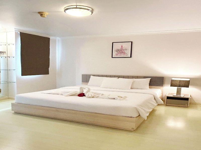 Pacific Residence 39 image