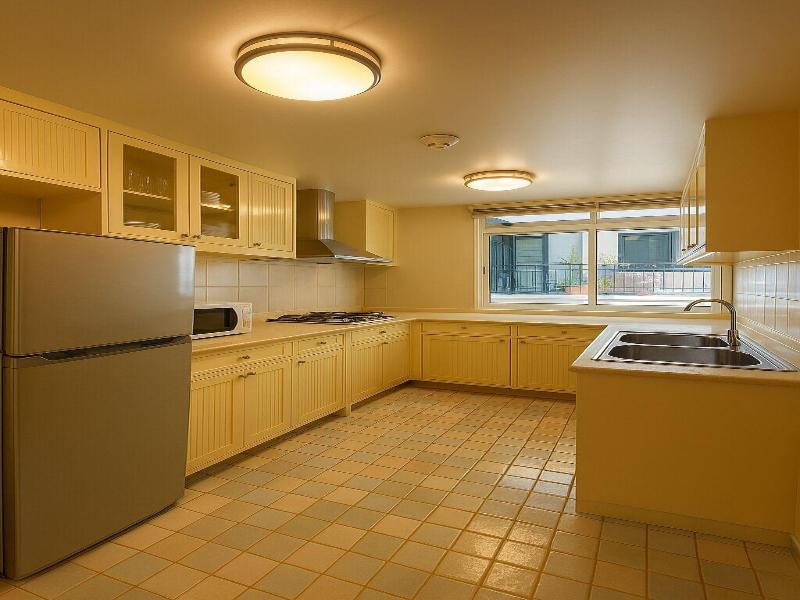 Pacific Residence 39 image