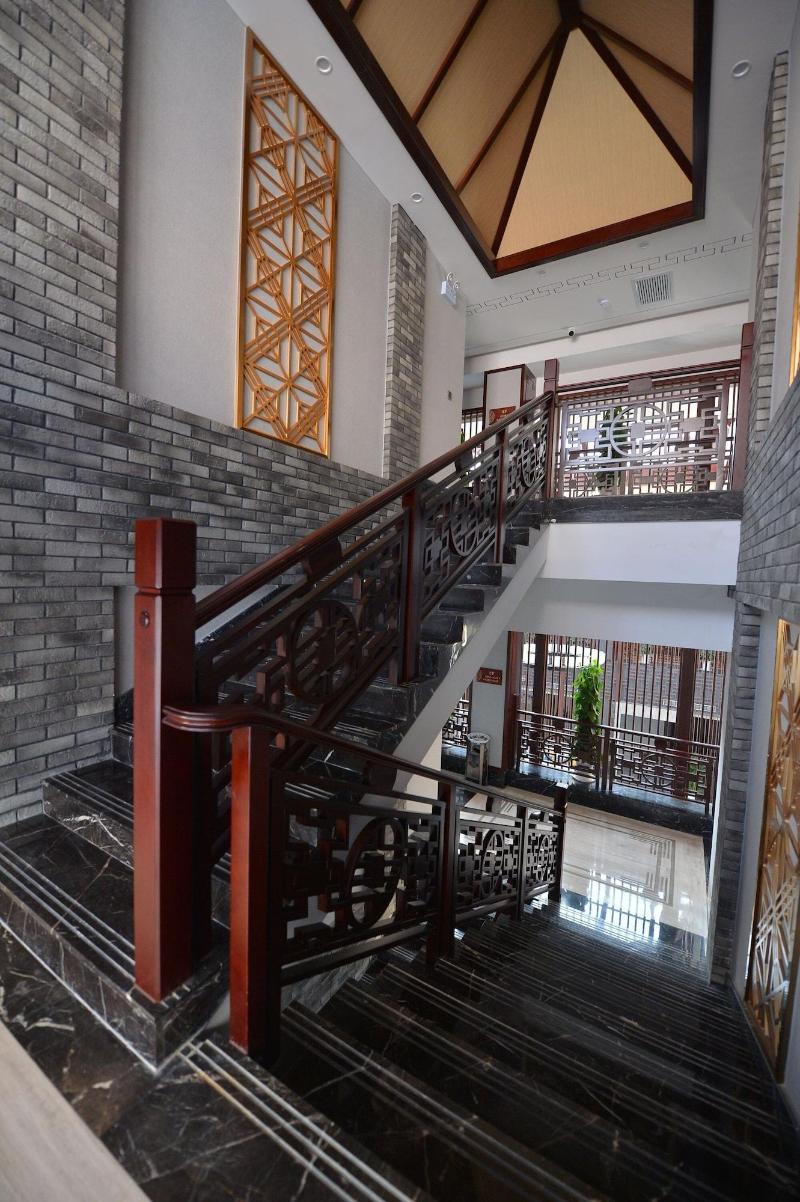Jingcui Huanyi Hotel