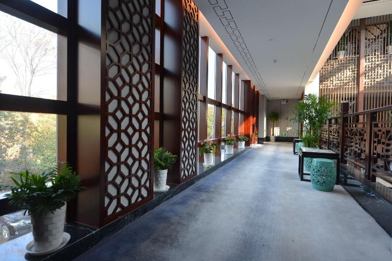 Jingcui Huanyi Hotel