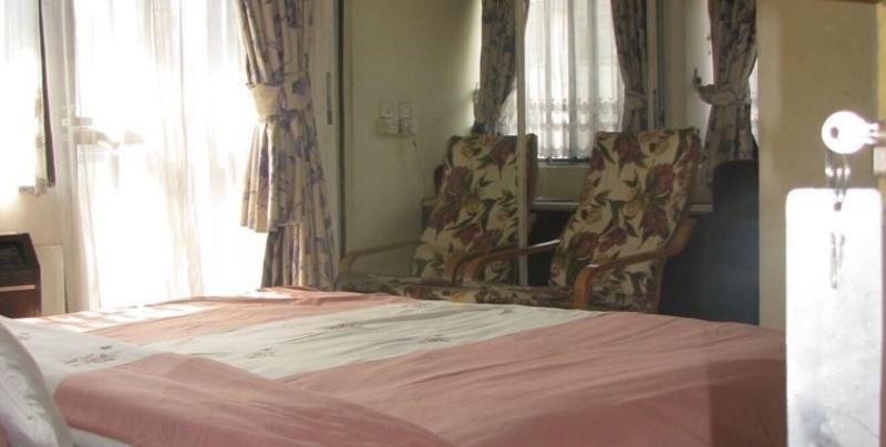 44 Lodge And Suites image