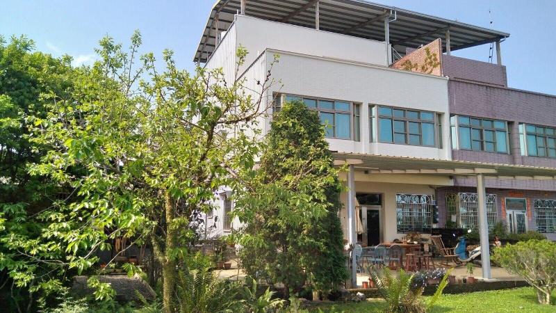 Pu Su Bed And Breakfast image