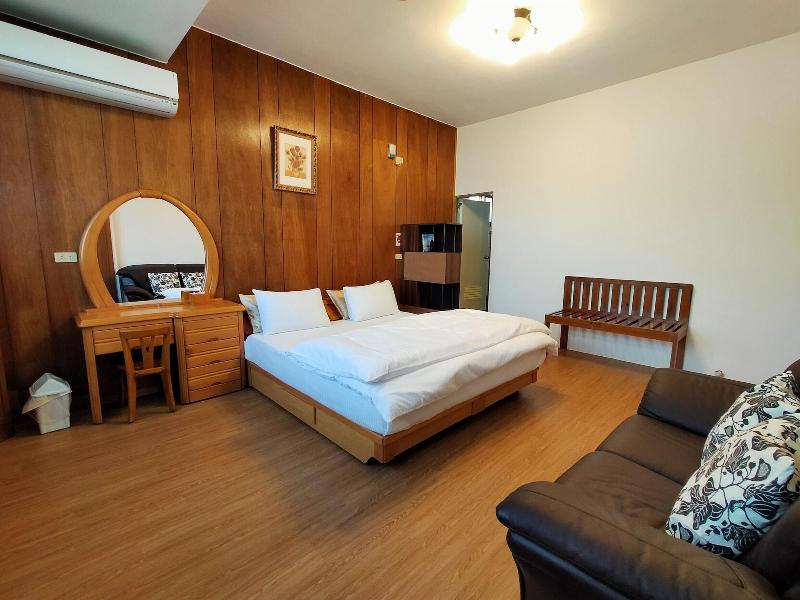 Pu Su Bed And Breakfast image