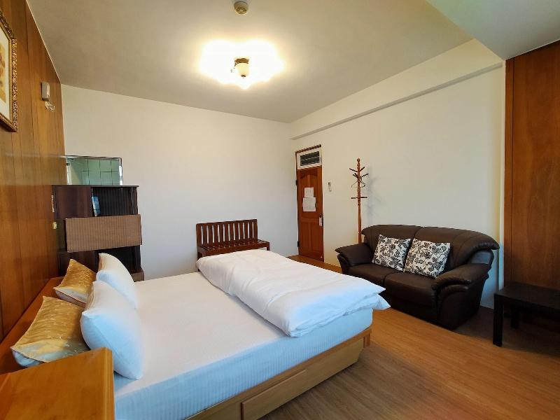 Pu Su Bed And Breakfast image