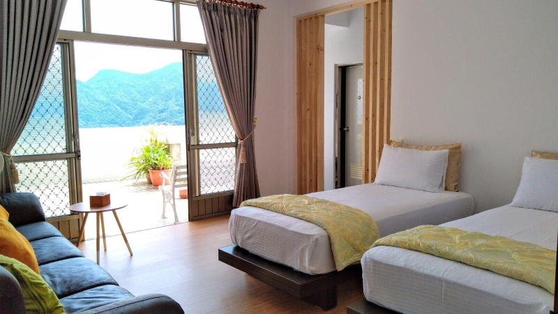 Pu Su Bed And Breakfast image