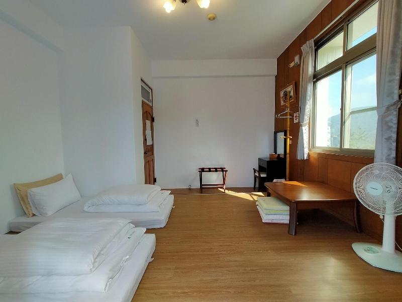 Pu Su Bed And Breakfast image