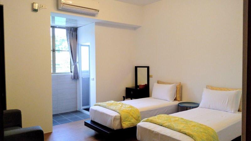 Pu Su Bed And Breakfast image