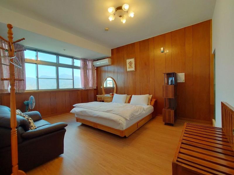 Pu Su Bed And Breakfast image