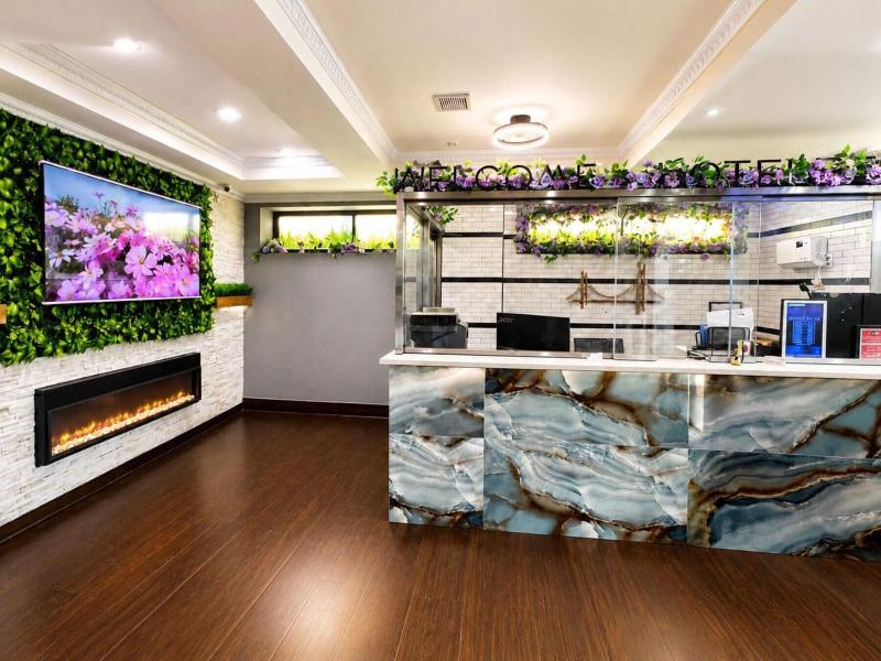 Hotel Pergola Jfk Airport image