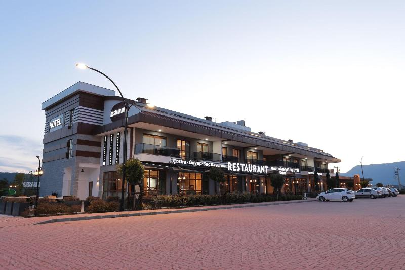 A Alcalar Hotel