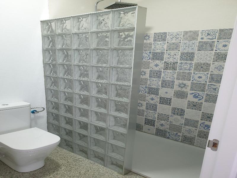 Mesa N Hostal La Cabaa A image