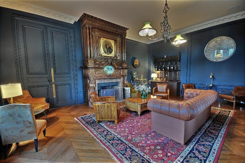 Cha Teau De La Bribourdia Re 8min Cabourg image