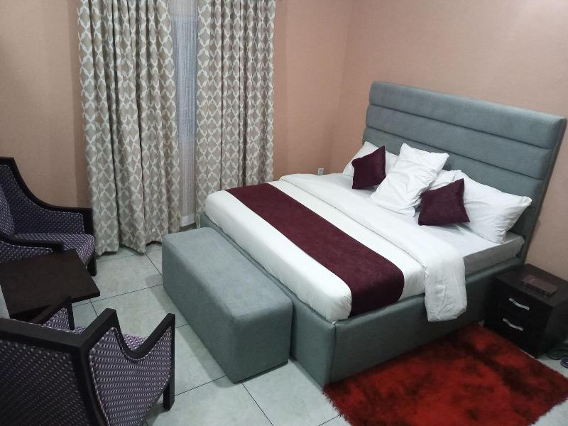 Blooms Spot Hotel And Apartments image
