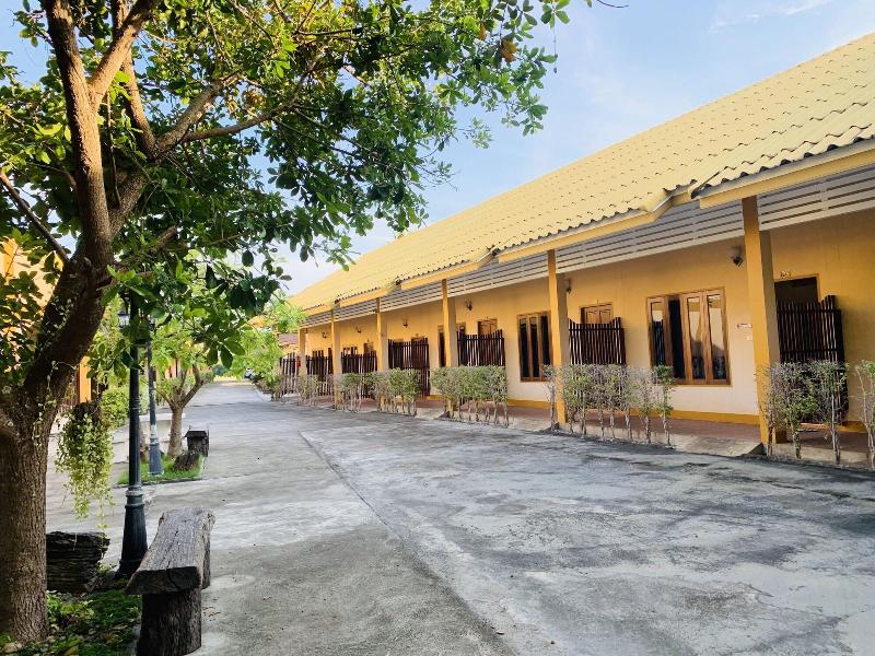 Srisupawadee Resort — general view