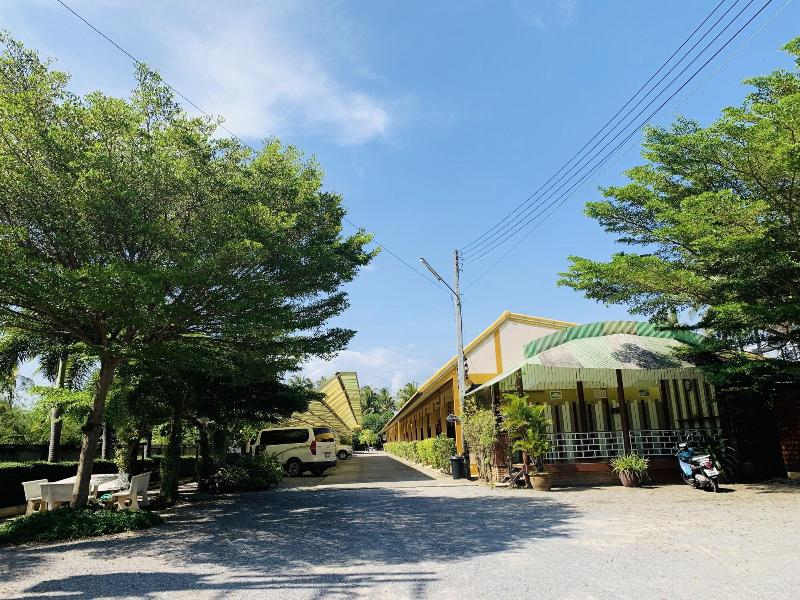 Srisupawadee Resort