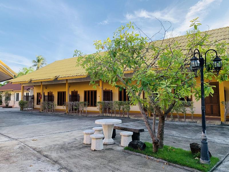 Srisupawadee Resort