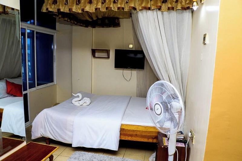 County Comfort Hotel 3